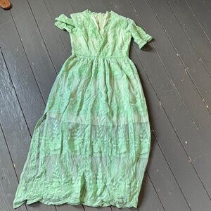 Elegant Green Lace Dress
